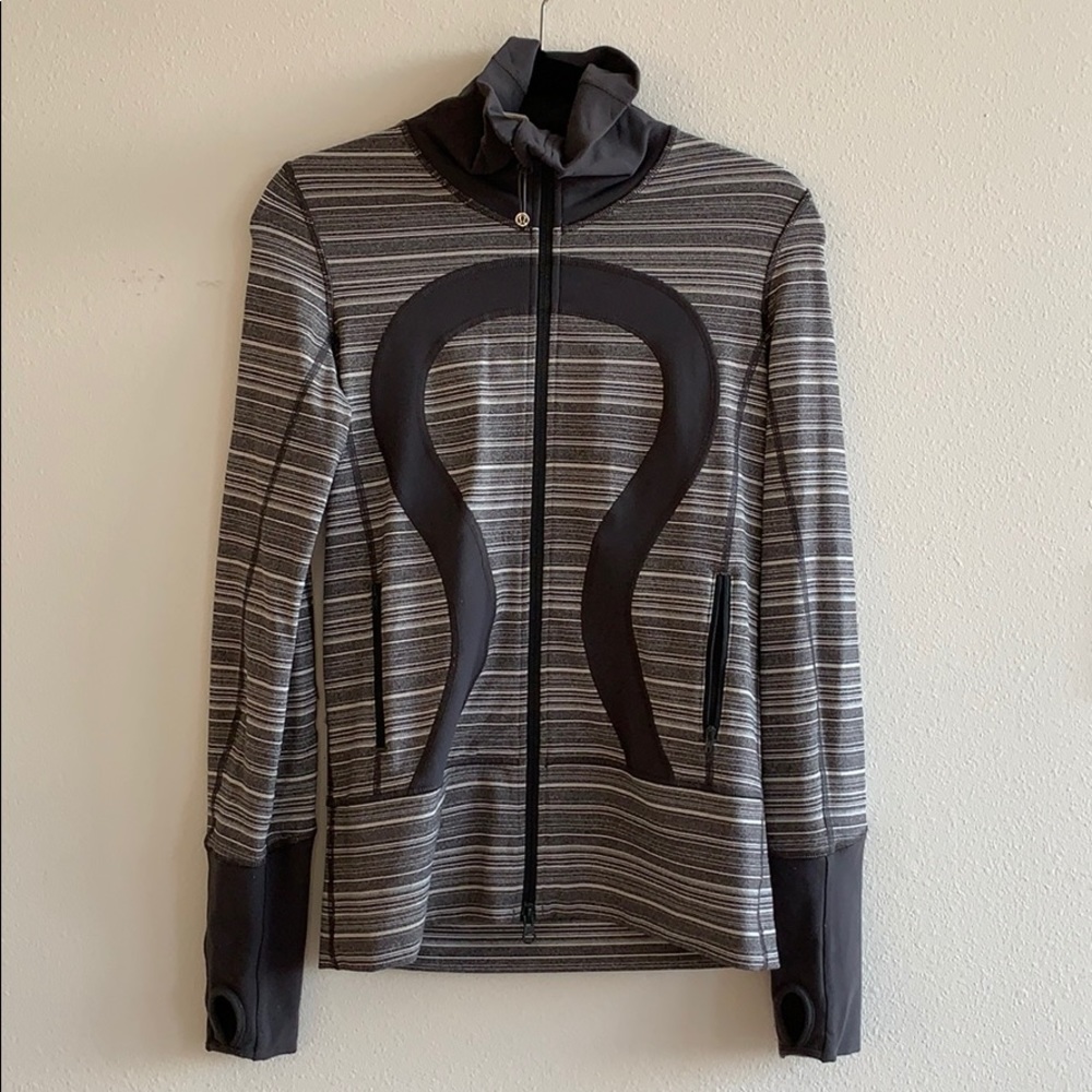 Lululemon Pullover